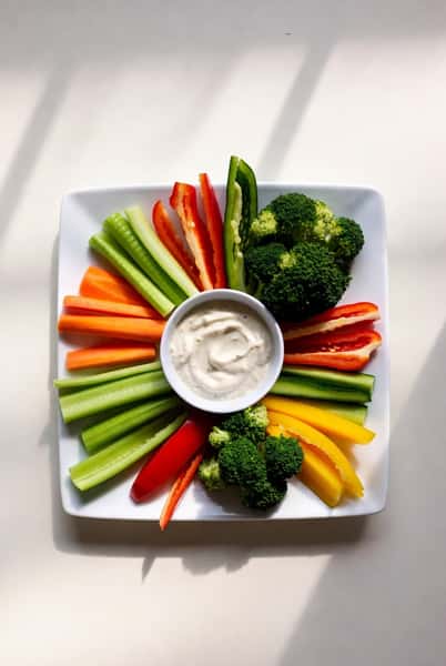 Fresh Veggie Platter with Dip (48 oz.)