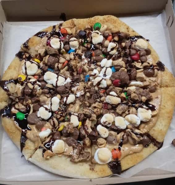 Moose Munch Pizza