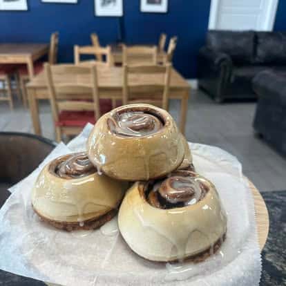 Cinnamon Rolls.jpg