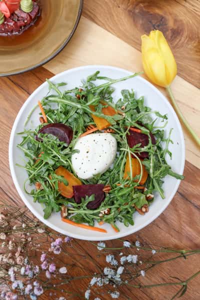 Arugula & Burrata Salad