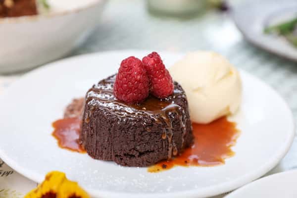 Molten Chocolate Cake