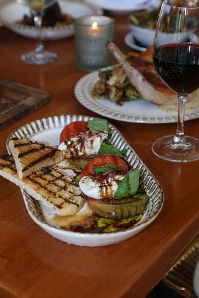 Burrata & Heirloom Tomato