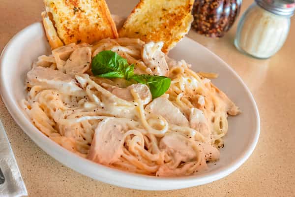 Pasta Alfredo