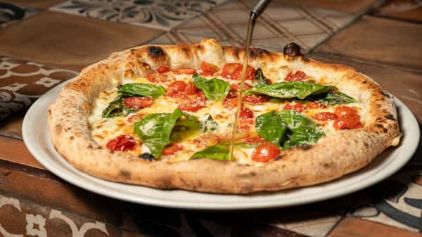 delicious-neapolitan-pizza