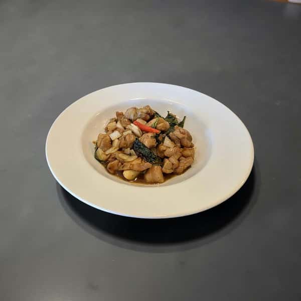 Spicy Basil Chicken
