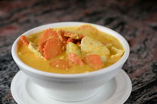 Yellow curry with coconut milk, Potatoes, Onions, & carrots with your choice of meat.