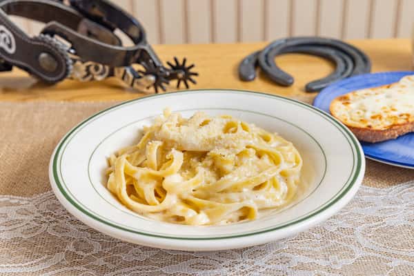 Fettuccini White Sauce