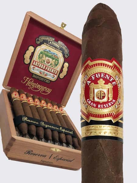 Arturo Fuente Hemingway Signature Natural