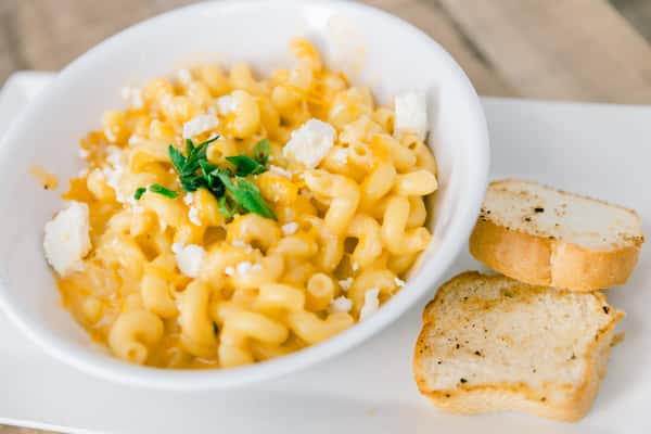 Build-Your-Own Mac 'N' Cheese