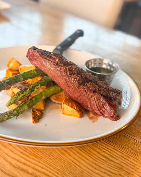 Hanger Steak 8oz