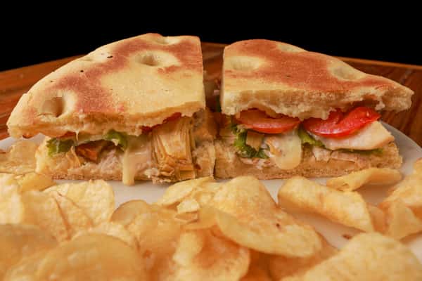 sandwiches & chips