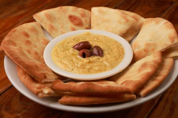hummus & pita