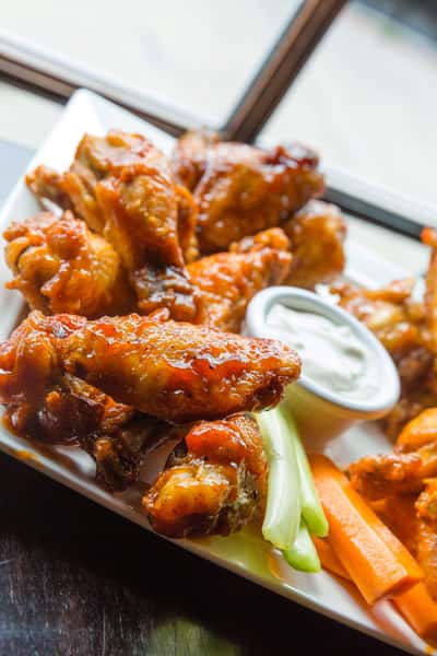 Dry Rubbed Wings (9 pc)