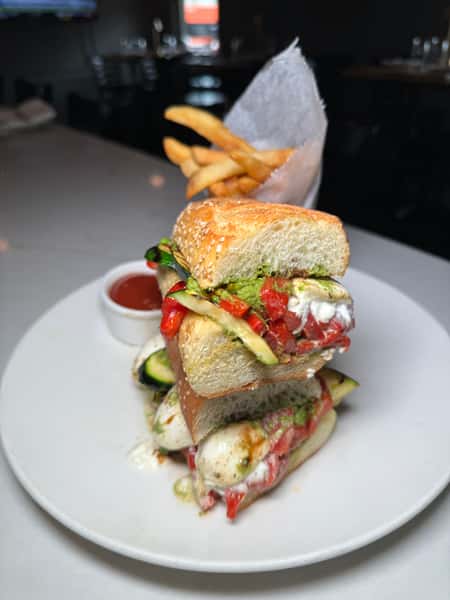 Grilled Veggie Sandwich