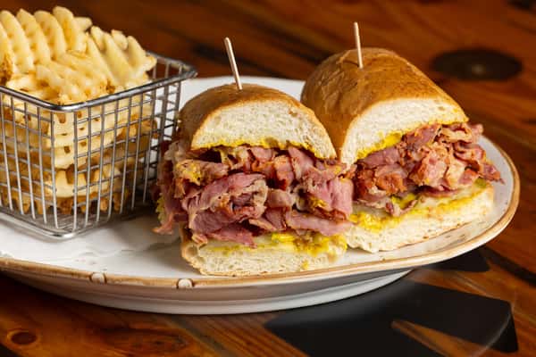 Hot Pastrami Sandwich