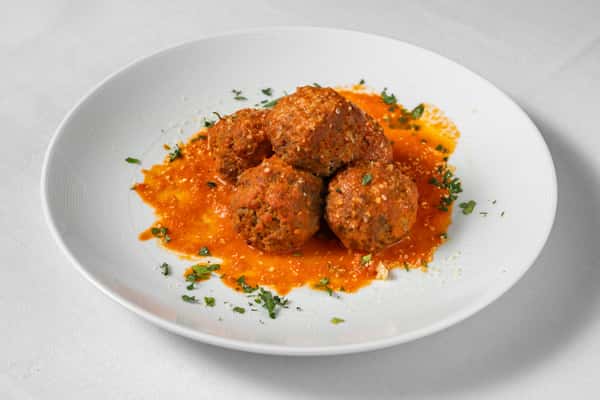 Meatballs, Wings & Pizza