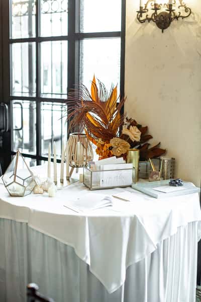 Guestbook Table