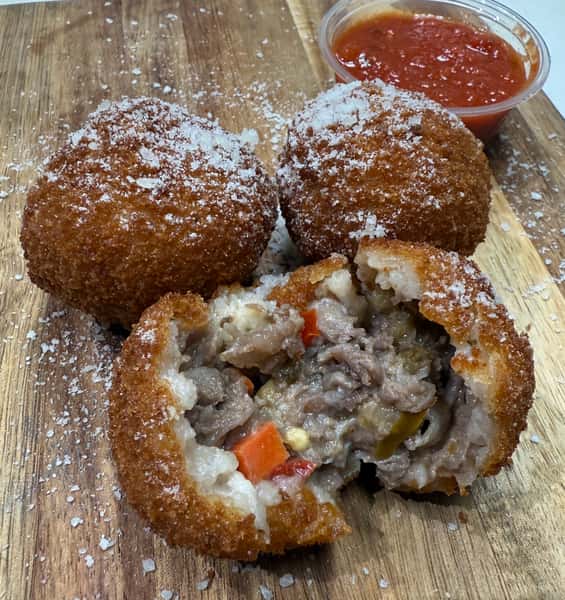 Arancini Italian Beef w/ Giardiniera 3pc