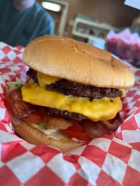 bacon cheeseburger