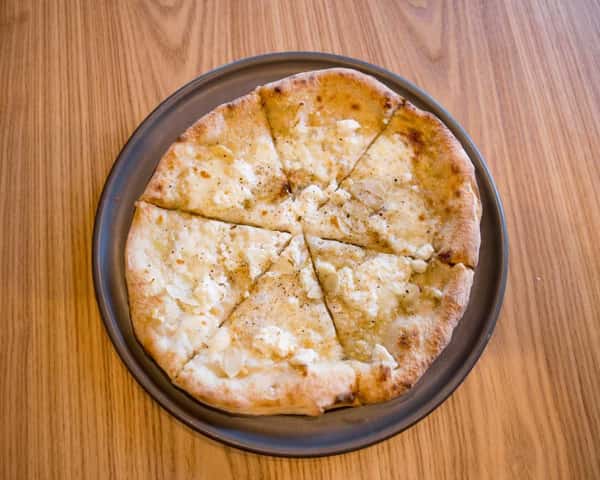 Bianca Pizza