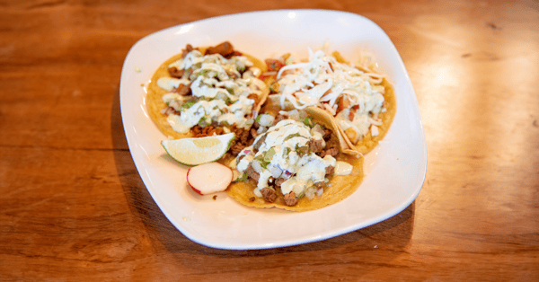 Trio Tacos De La Casa