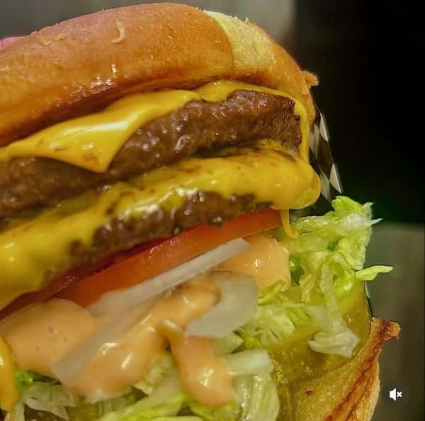 Double cheeseburger