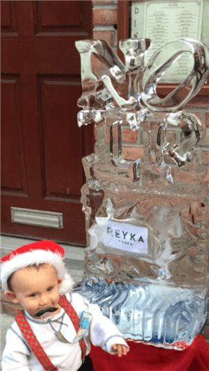 Noir ice sculpture