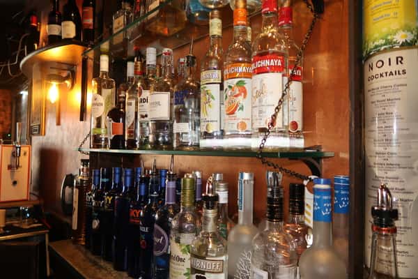 bar