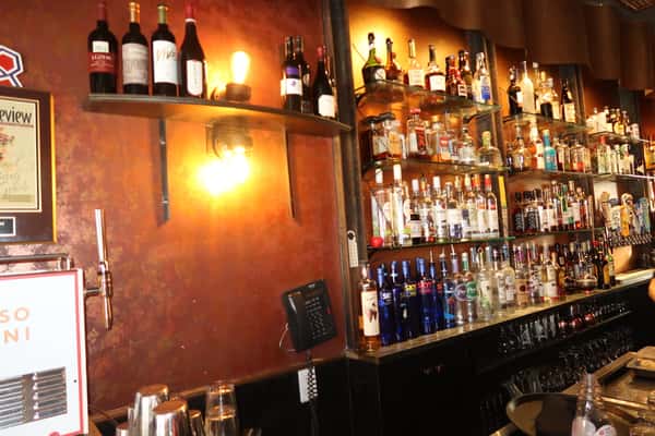 bar