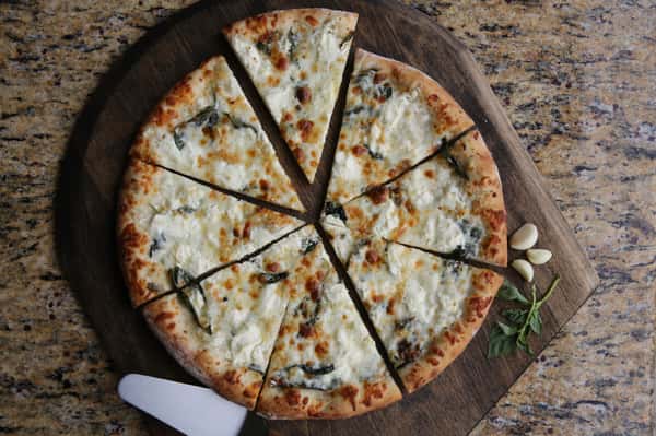 FOUR-CHEESE WHITE PIZZA - NEW