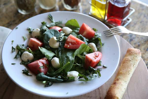 Spinach Caprese Salad
