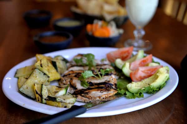 Grilled Pollo & Vegetables