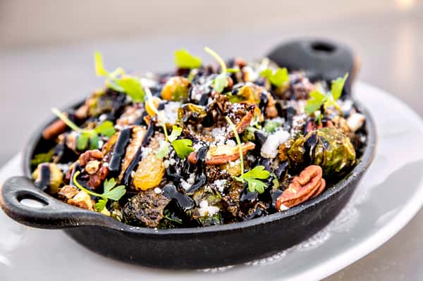 Crispy Cast Iron Roasted Brussels Sprouts
