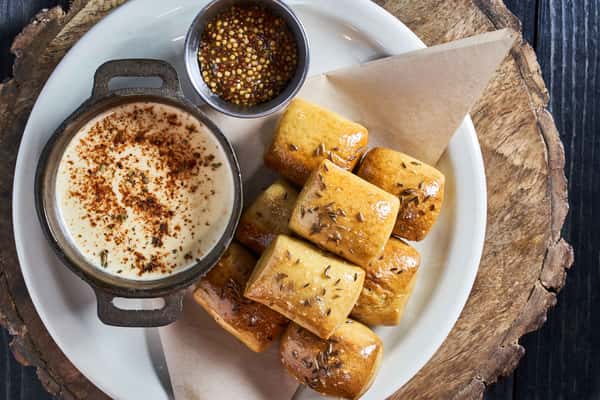 Pretzel Bites Eat PHX Beer Co. Brewery in AZ