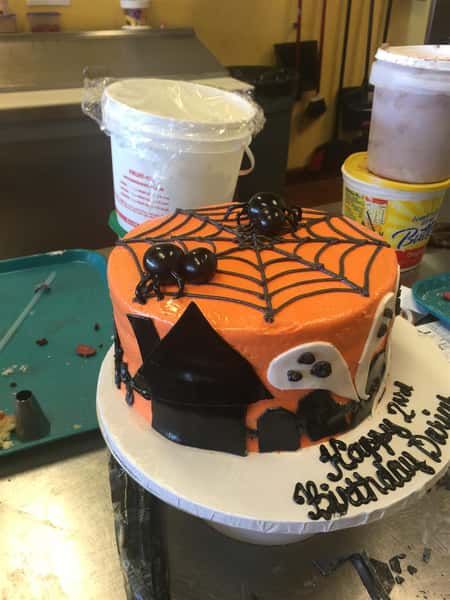 halloween cake with spiderwebs