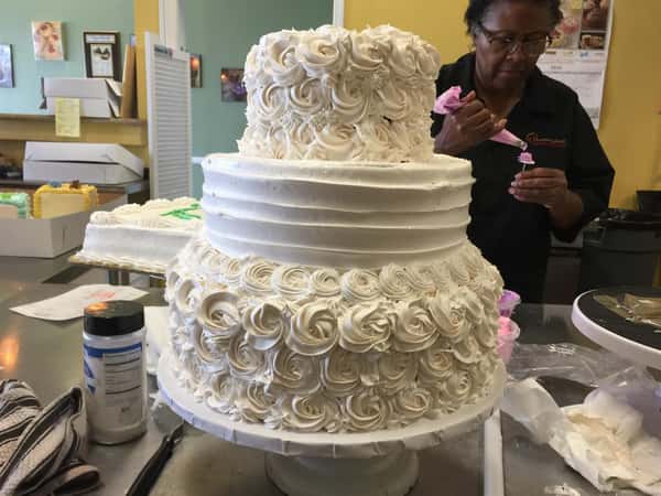 floral tier wedding cake
