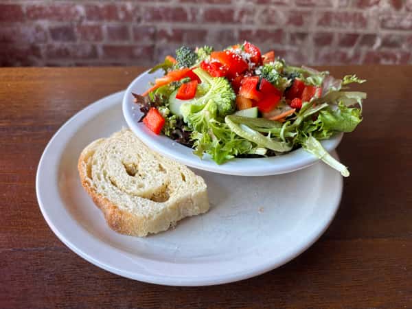 SIDE HOUSE SALAD