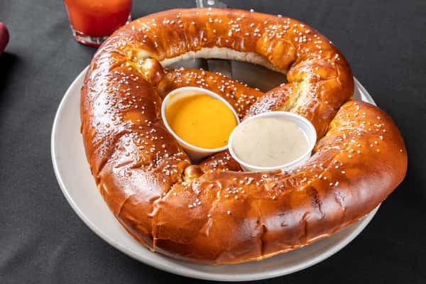 BAVARIAN PRETZEL