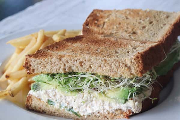 CHICKEN SALAD SANDWICH