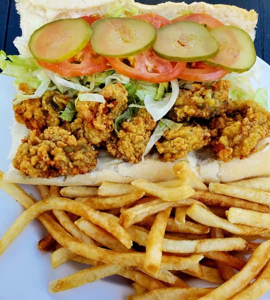 FRIED OYSTER POBOY