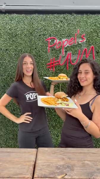 The best way to get through your mid week slump? Half Priced Burgers of course! This deal runs all day every wednesday in our bar area only! Pair it with our happy hour from 4-7 and youāre guaranteed to survive the rest of your work week! š
#popeiscoram #popeisyum #lieats #lifoodie #halfoffburgers