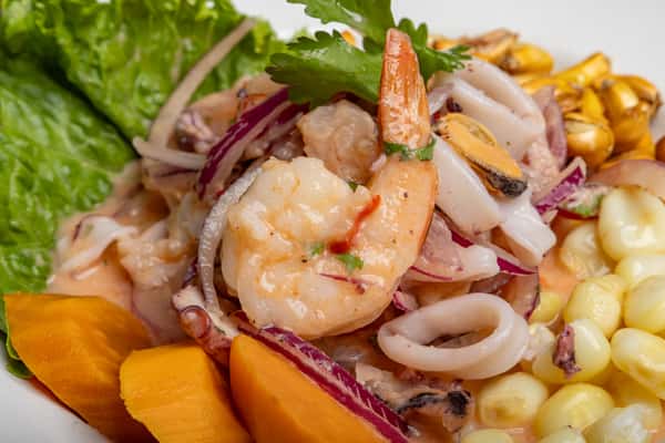 Ceviche Mixto Full
