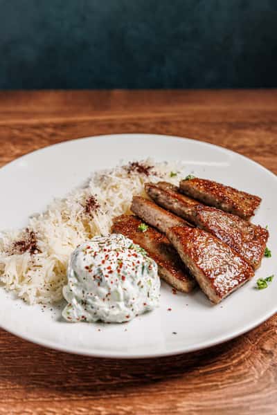 Gyros Plate