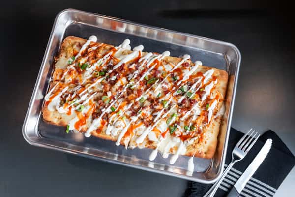 Buffalo Ranch Chicken Flatbread
