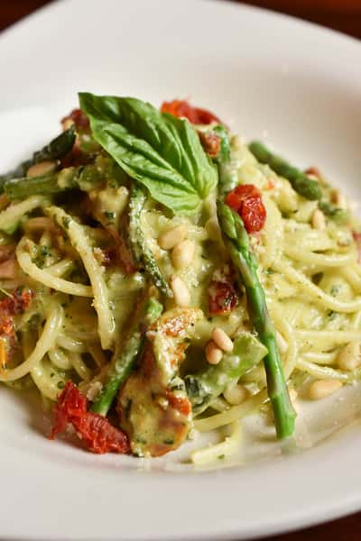 Linguine al Pesto