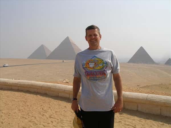 Kasey Warner visiting the Pyramids of Giza wearing Howard's Pub shirt