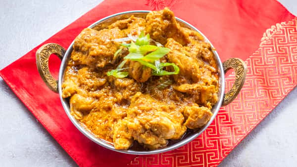Malaysian Chicken Curry- Party Tray