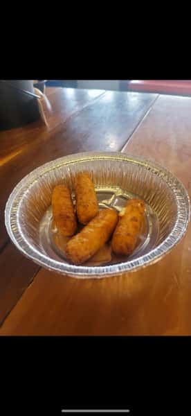 Mozzarella Sticks (4)