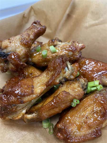 Chicken Wings (Small) - Sold by the pound 8-10 wings per pound