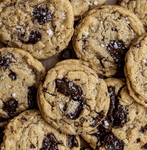 CHOCOLATE CHIP COOKIE w/ SEA SALT